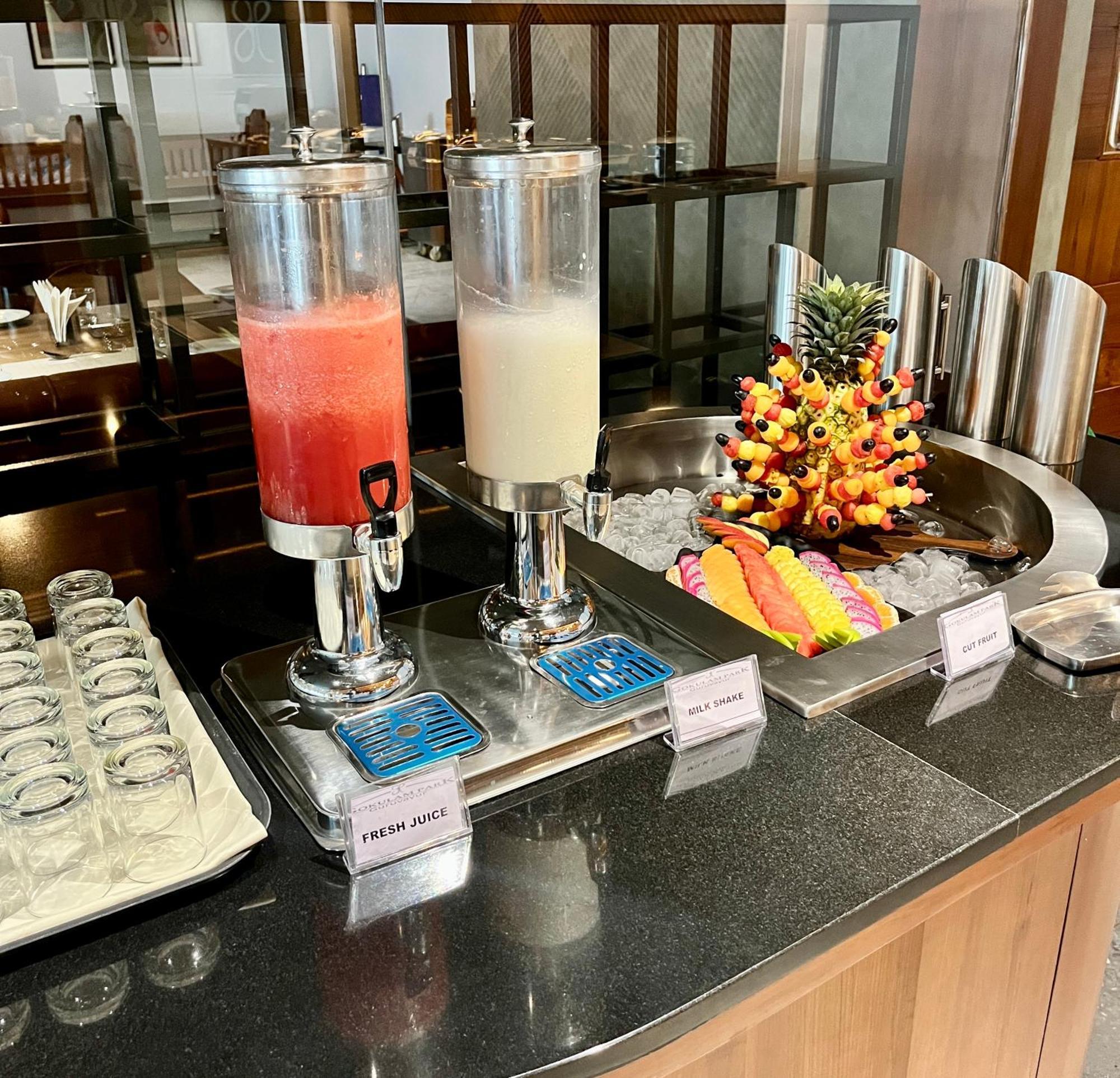 Gokulam Park Guruvayur Hotel Екстериор снимка
